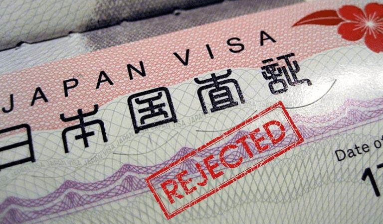Tổng Lãnh sự quán và Đại sứ quán không trả lời lý do từ chối hồ sơ xin visa kỹ sư Nhật Bản