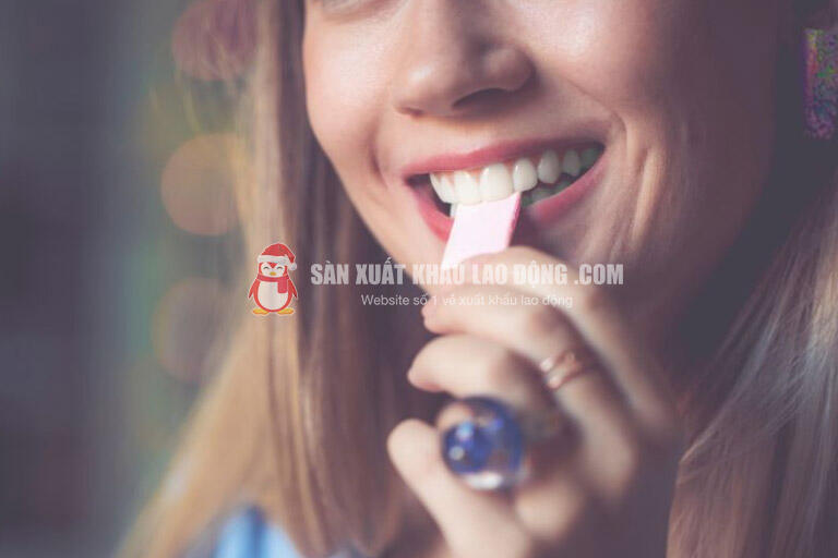 Nghe khó tin nhưng kẹo cao su là một trong những thực phẩm bị cấm nhập cảnh vào Singapore