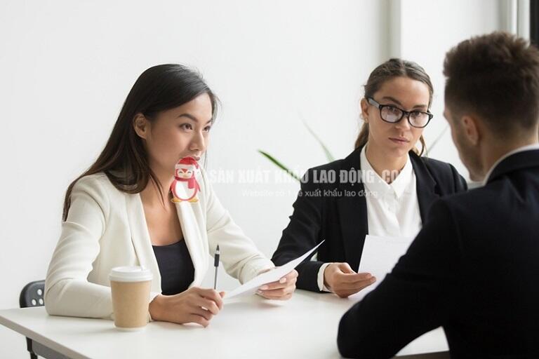 Bạn n&ecirc;n tham khảo kỹ c&aacute;c điều khoản hợp đồng