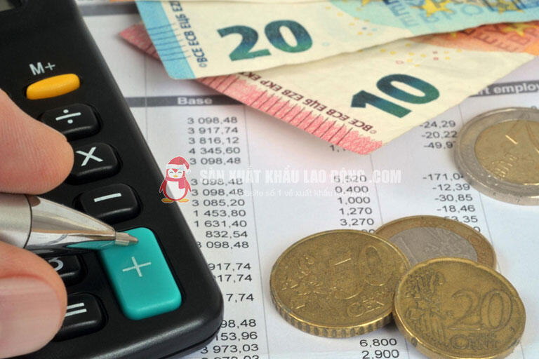 Người lao động được nhận c&aacute;c khoản thưởng dịp lễ theo quy định